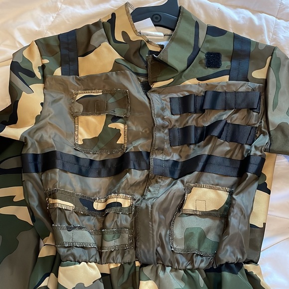 🚩SOLD🚩Kids Soldier costume (M) - Picture 3 of 8